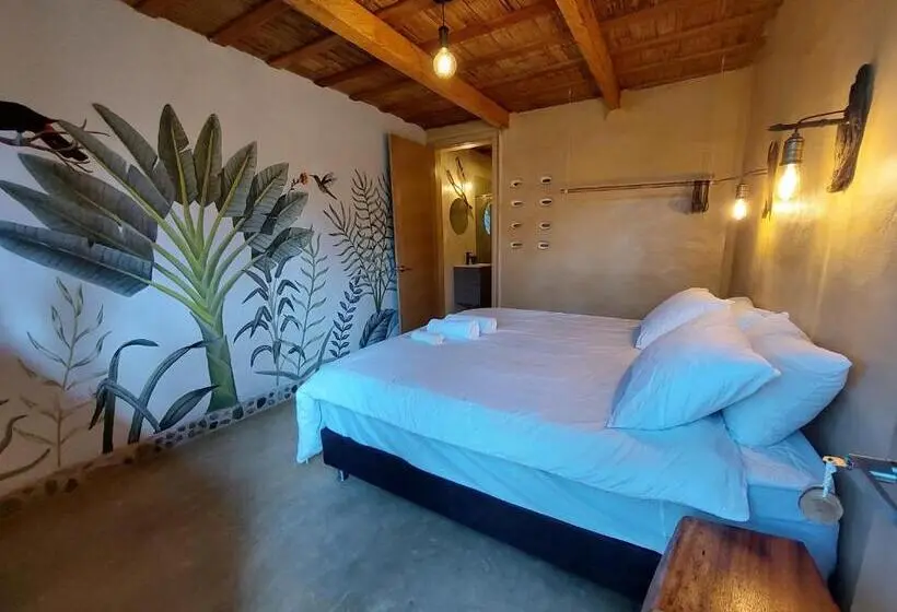 マウンテンビューデラックスルーム, Aracari Ecolodge