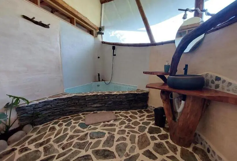 マウンテンビューデラックスルーム, Aracari Ecolodge