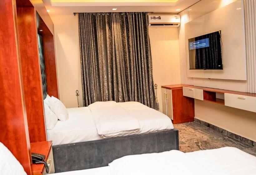 Junior Suite, Perly Gate Residence