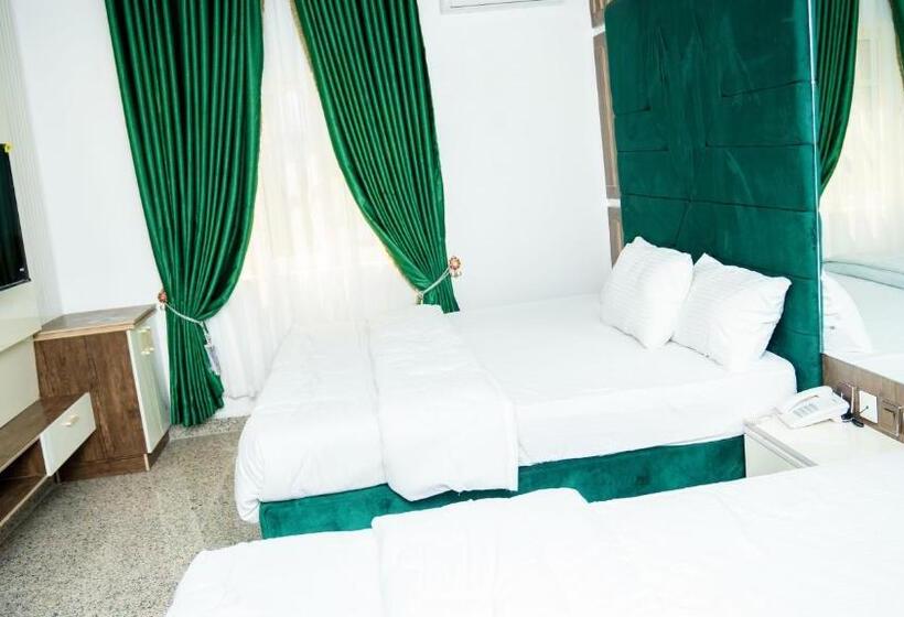 Economy Szoba, Perly Gate Residence