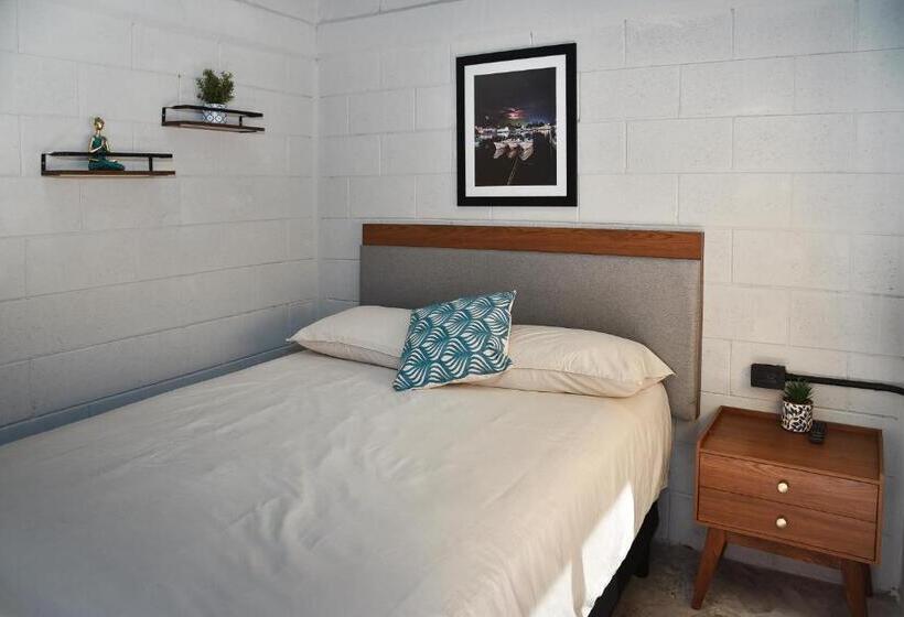 Стандартный Номер Кровать Кинг, Sealion Dive Center