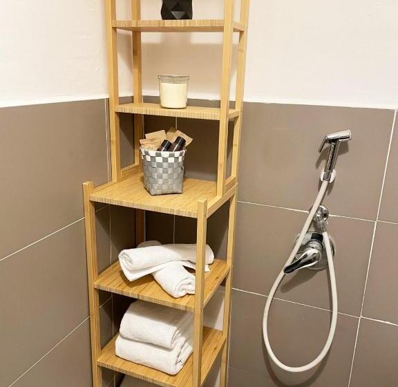 חדר סטנדרט לארבעה, Mareluna Bed And Breakfast