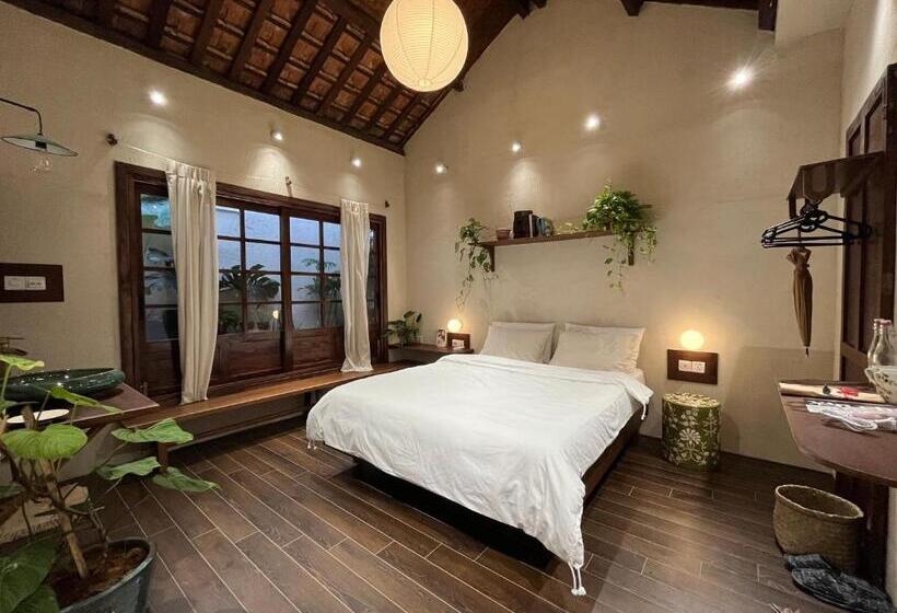 اتاق استاندارد با وان آب گرم, Me Home