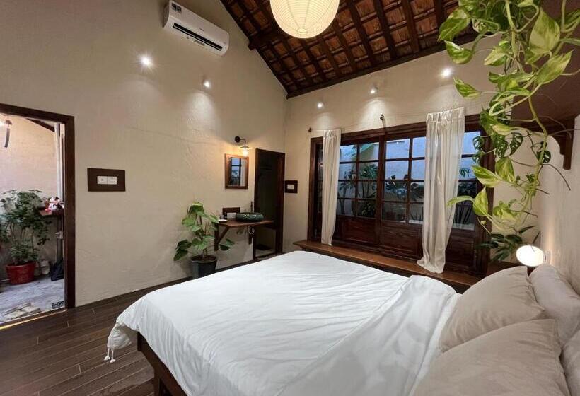 اتاق استاندارد با وان آب گرم, Me Home