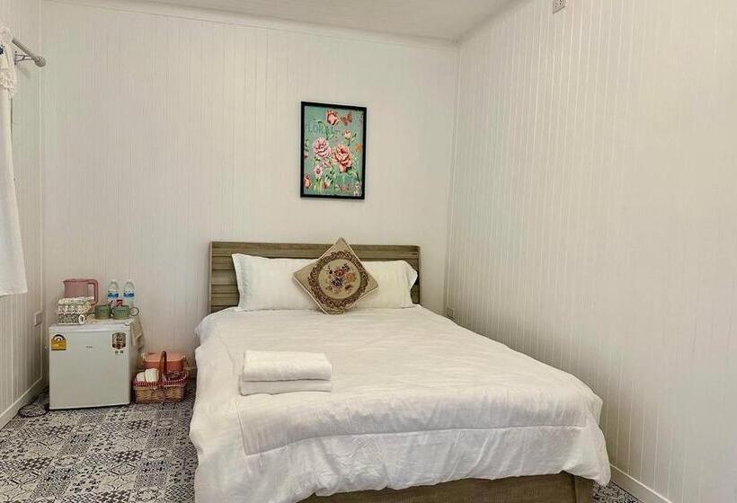 キングサイズベッドのスーペリアルーム, Peang Tara Cafe & Resort