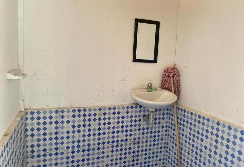 デラックスファミリールーム, Doña Aura