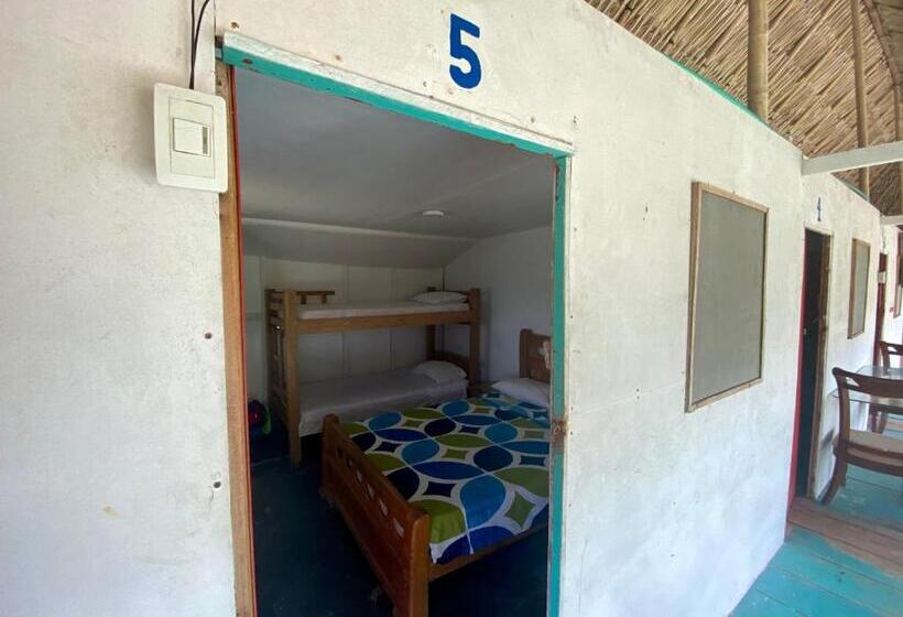 デラックスファミリールーム, Doña Aura