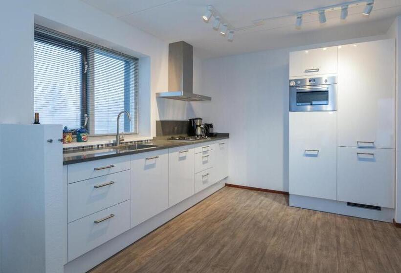 Вилла 3 Спальни, Dormio Waterpark Langelille