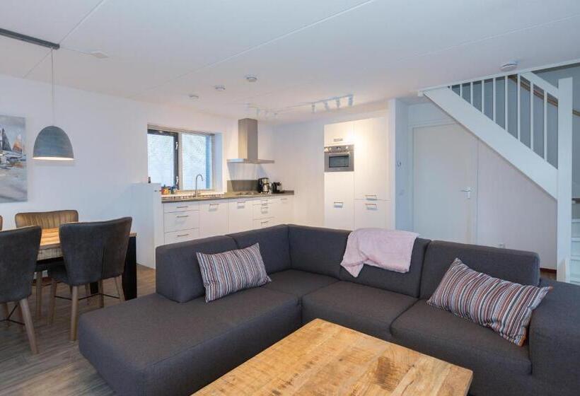 Вилла 3 Спальни, Dormio Waterpark Langelille