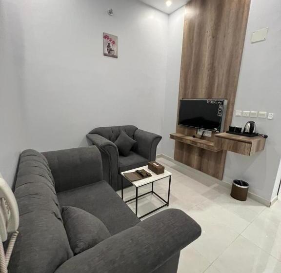 شقة غرفتين, Park Plus Served Apartments