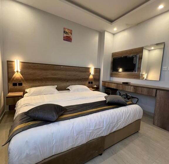 شقة غرفتين, Park Plus Served Apartments