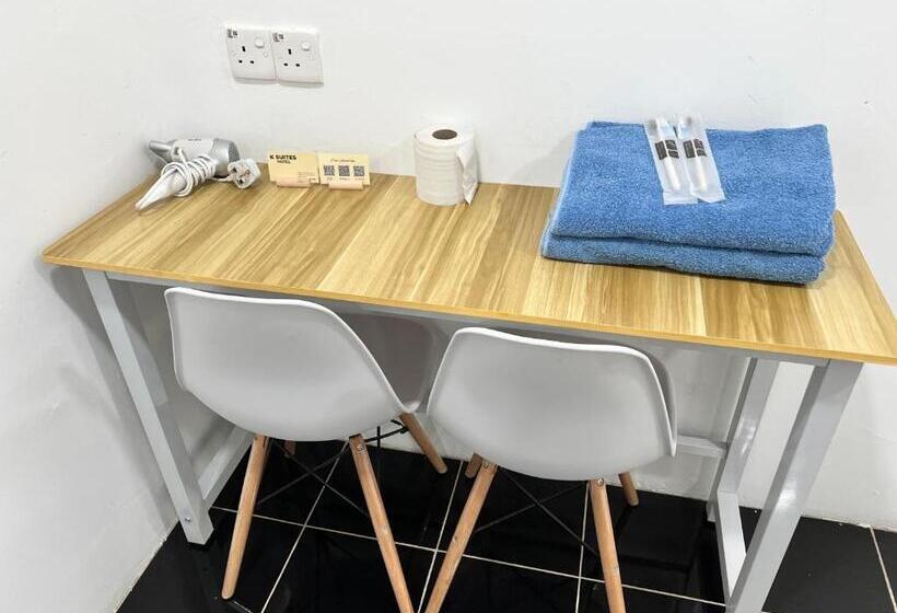 חדר סטנדרט חדר אמבטיה משותף, K Suites