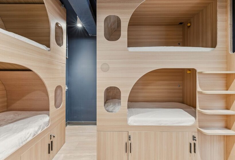 מיטה בחדר משותף, Meco