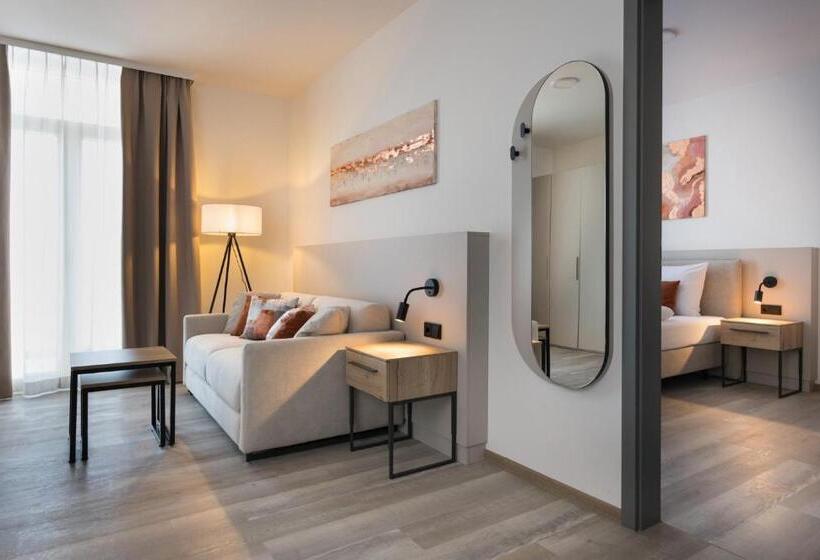 家庭间, Atrium Apart Hotel Brühl