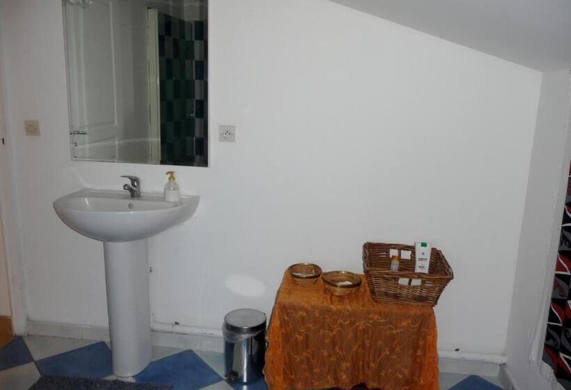 اتاق استاندارد, Chambres D Hôtes Saint Gilles Les Bains