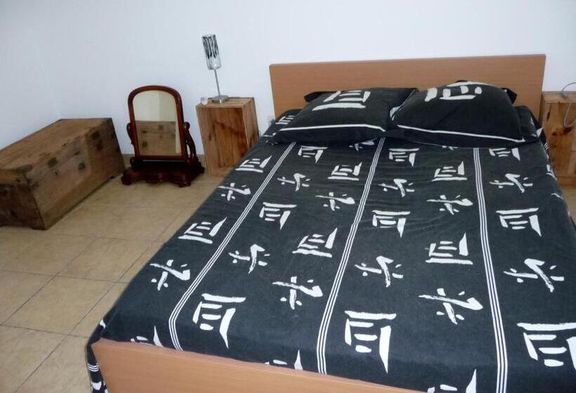 اتاق استاندارد, Chambres D Hôtes Saint Gilles Les Bains