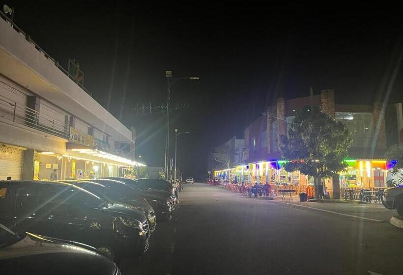 プールビュースタンダードステューディオ, C&y Horizon Suites Homestay Klia Sepang