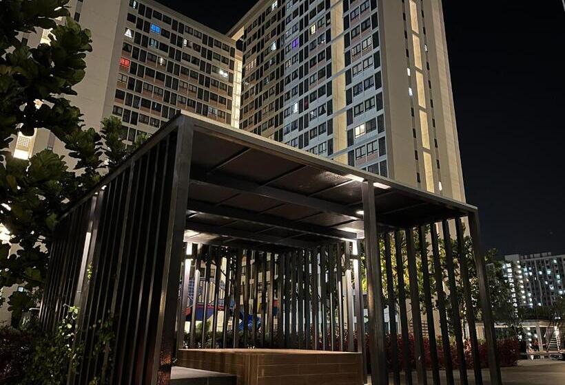 استودیو استاندارد با چشم‌انداز استخر, C&y Horizon Suites Homestay Klia Sepang