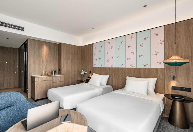 Люкс Вид на Море, Crowne Plaza Penang Straits City By Ihg