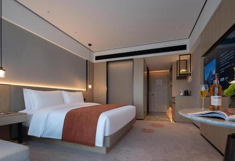 חדר דחוקס עם מיטת קינג, Howard Johnson Airport Serviced Residence Changsha