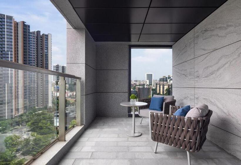 Номер Deluxe Внутренний, New World Guangzhou
