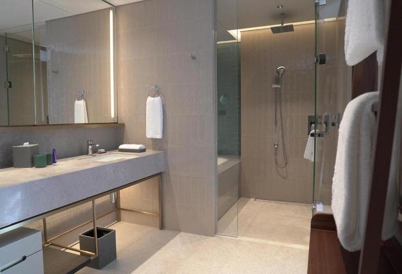 Номер Премиум, New World Guangzhou