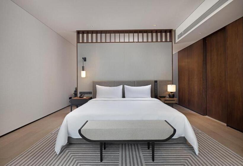 Номер Премиум, New World Guangzhou