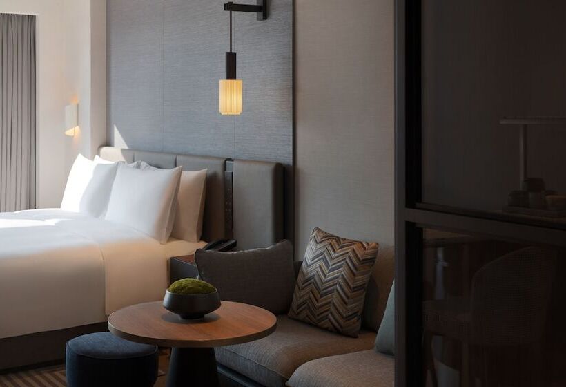 Номер Deluxe, New World Guangzhou