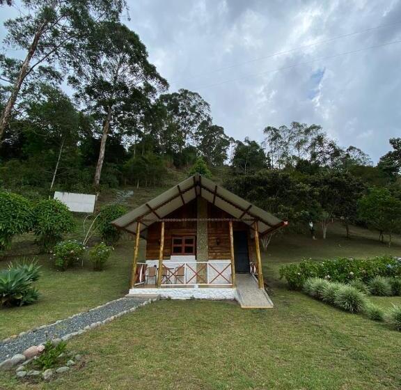 וילה בת חדר שינה 1, Riverside La Masía Eco