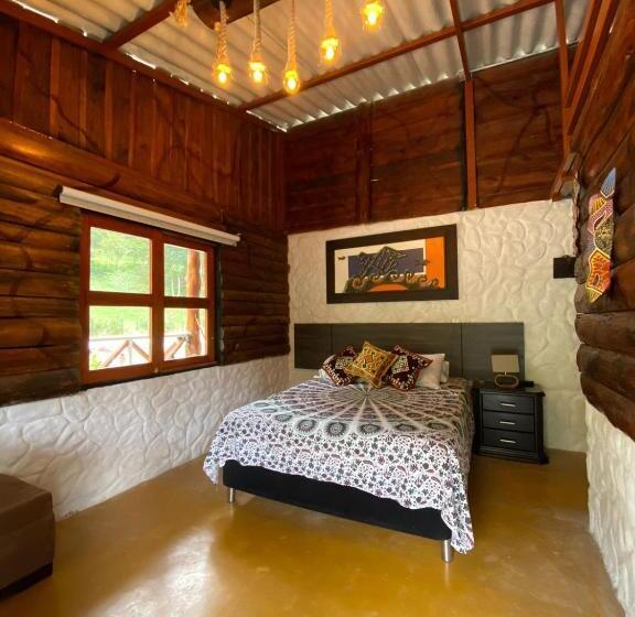 חדר דלוקס עם מרפסת, Riverside La Masía Eco