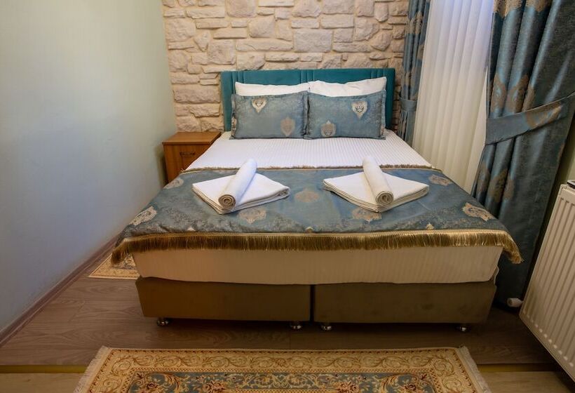 スタンダードルーム, Sayina