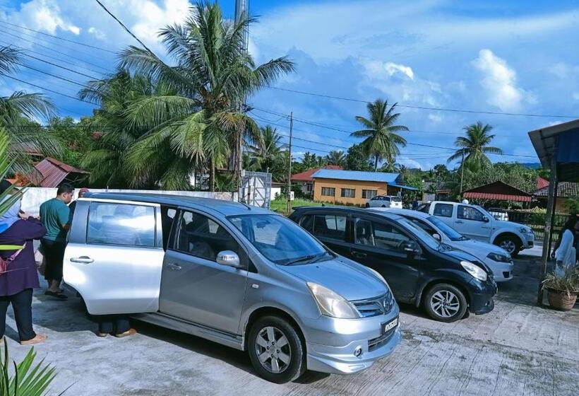 غرفة قياسية ثلاثية, Tunas Cottage 2