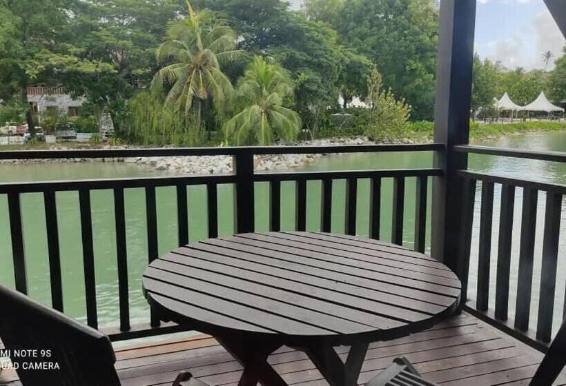 Deluxe Suite Sea View, Villa Dalam Laut 530