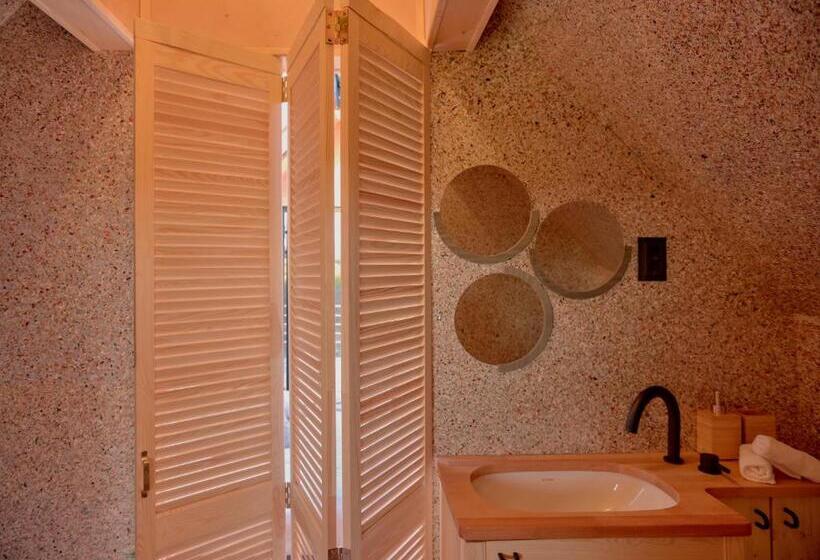 شقة غرفة واحدة, Campy Eco House • Eger