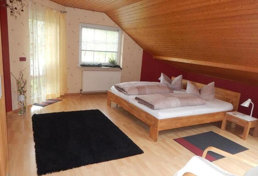 Номер Стандарт с Балконом, Chefs Gästezimmer