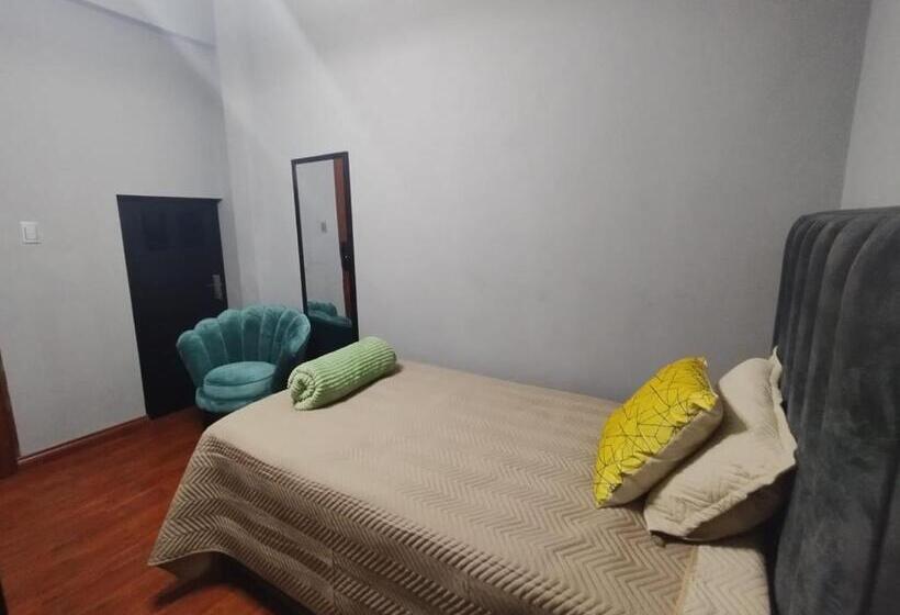 اتاق استاندارد یک نفره, La Casona Hostel