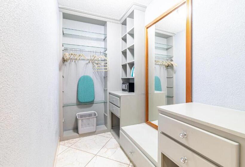 标准工作室, Sea Horizon