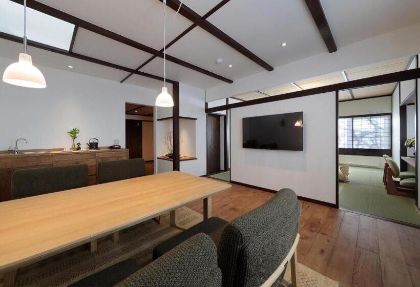 جناح ديلوكس, 天童荘 Tendoso