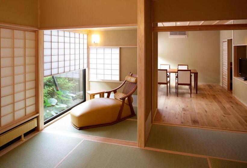 جناح عائلي, 天童荘 Tendoso