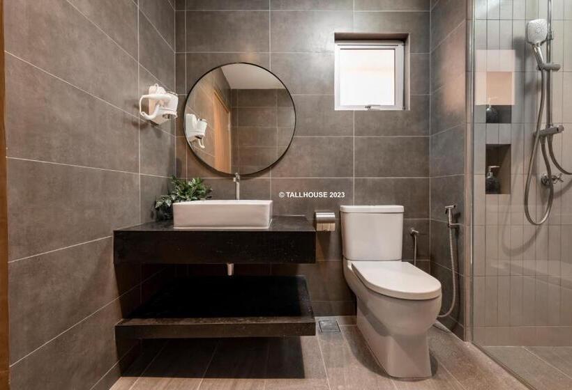 شقة غرفة واحدة, Tallhouse Apartment