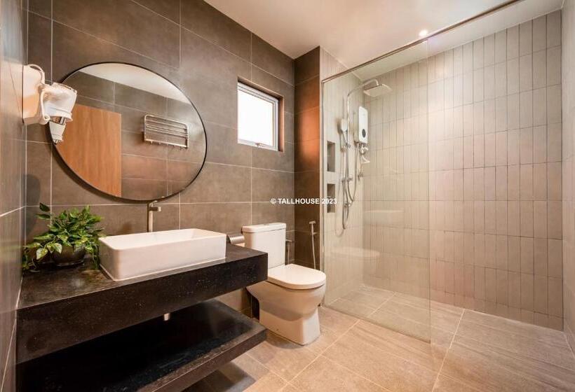 شقة غرفة واحدة, Tallhouse Apartment