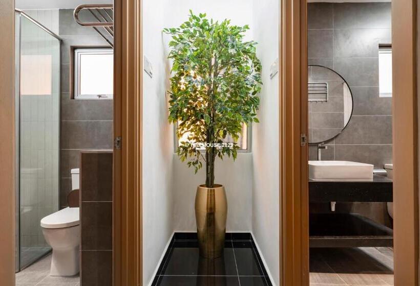 شقة غرفة واحدة, Tallhouse Apartment