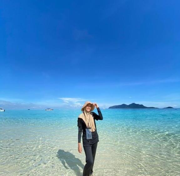 اتاق استاندارد با بالکن, Adil Waterhouse Resort