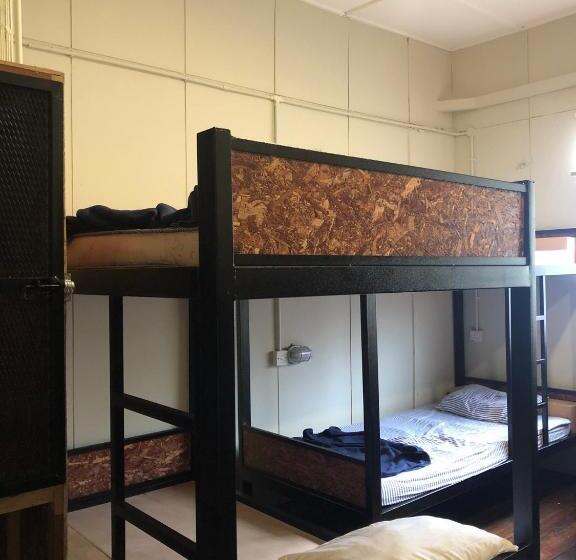 Ekonomiskt 4 bäddsrum, 24 Seven B&b Mamasan