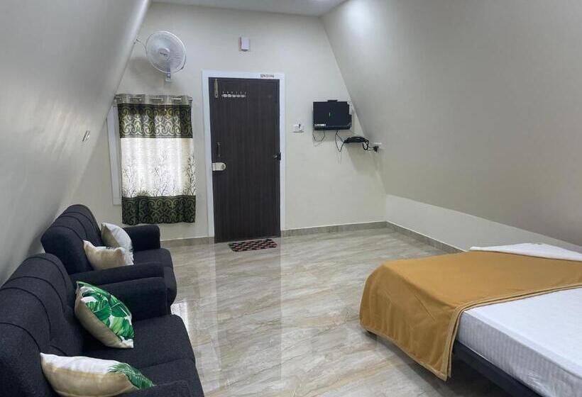 חדר סטנדרט נוף לבריכה, Greenleaf Resorts And Restaurant