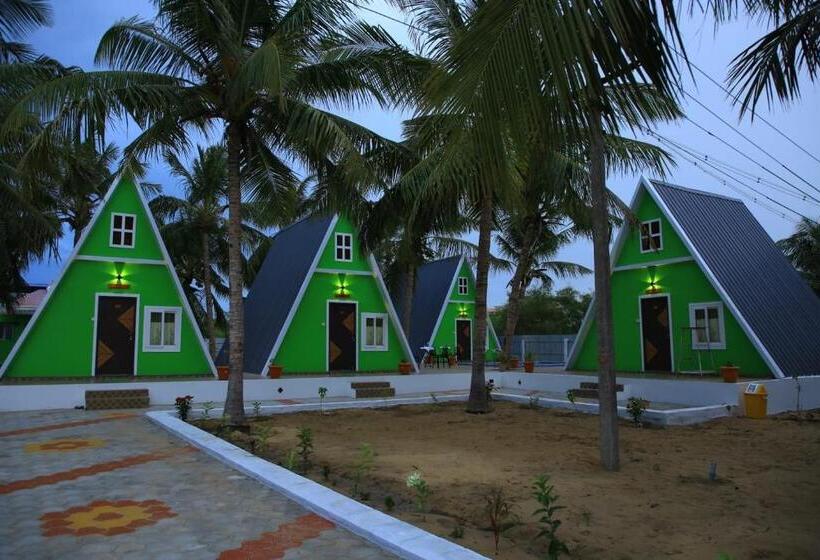 חדר סטנדרט נוף לבריכה, Greenleaf Resorts And Restaurant