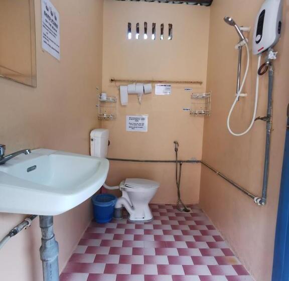 اتاق استاندارد با سرویس بهداشتی مشترک, Cheers Garden Chalet