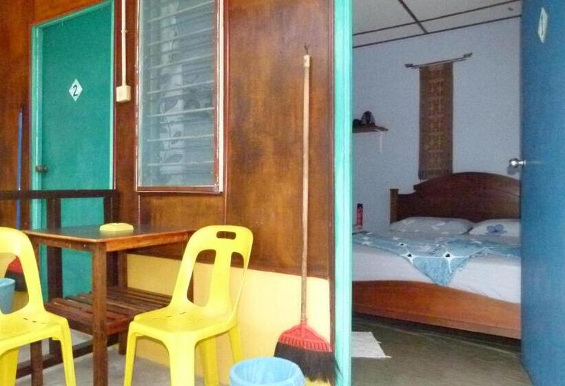 غرفة قياسية حمام مشترك, Cheers Garden Chalet