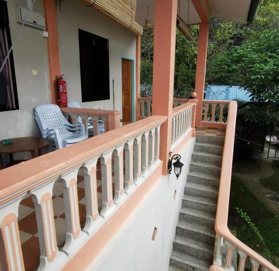 غرفة ديلوكس ثلاثية, Cheers Garden Chalet