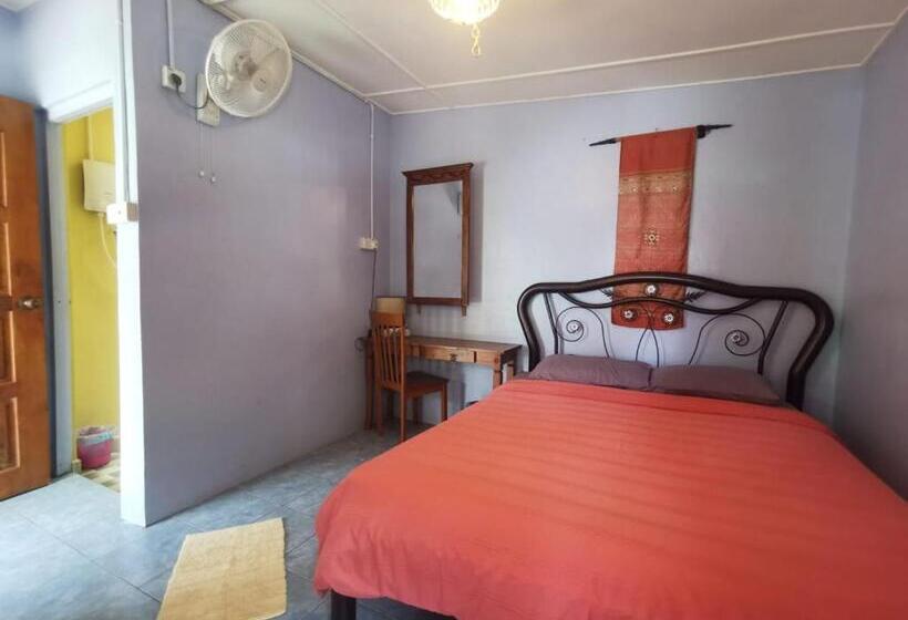 اتاق استاندارد با چشم‌انداز باغ, Cheers Garden Chalet